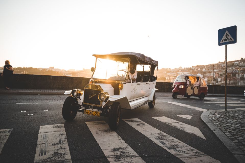 vintage sightseeing model t golf cart